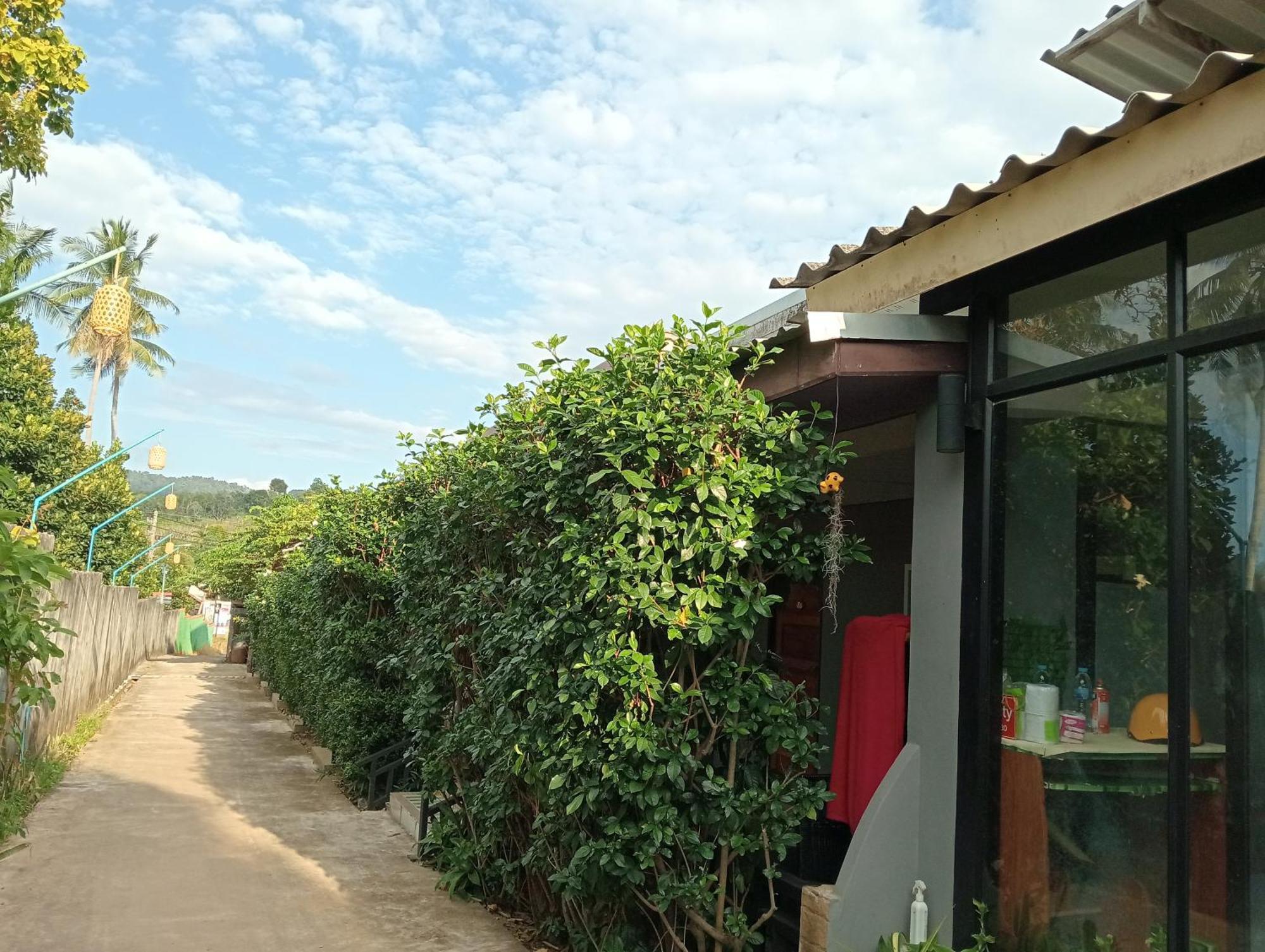 Lanta Beautiful Beach House Koh Lanta Phòng bức ảnh