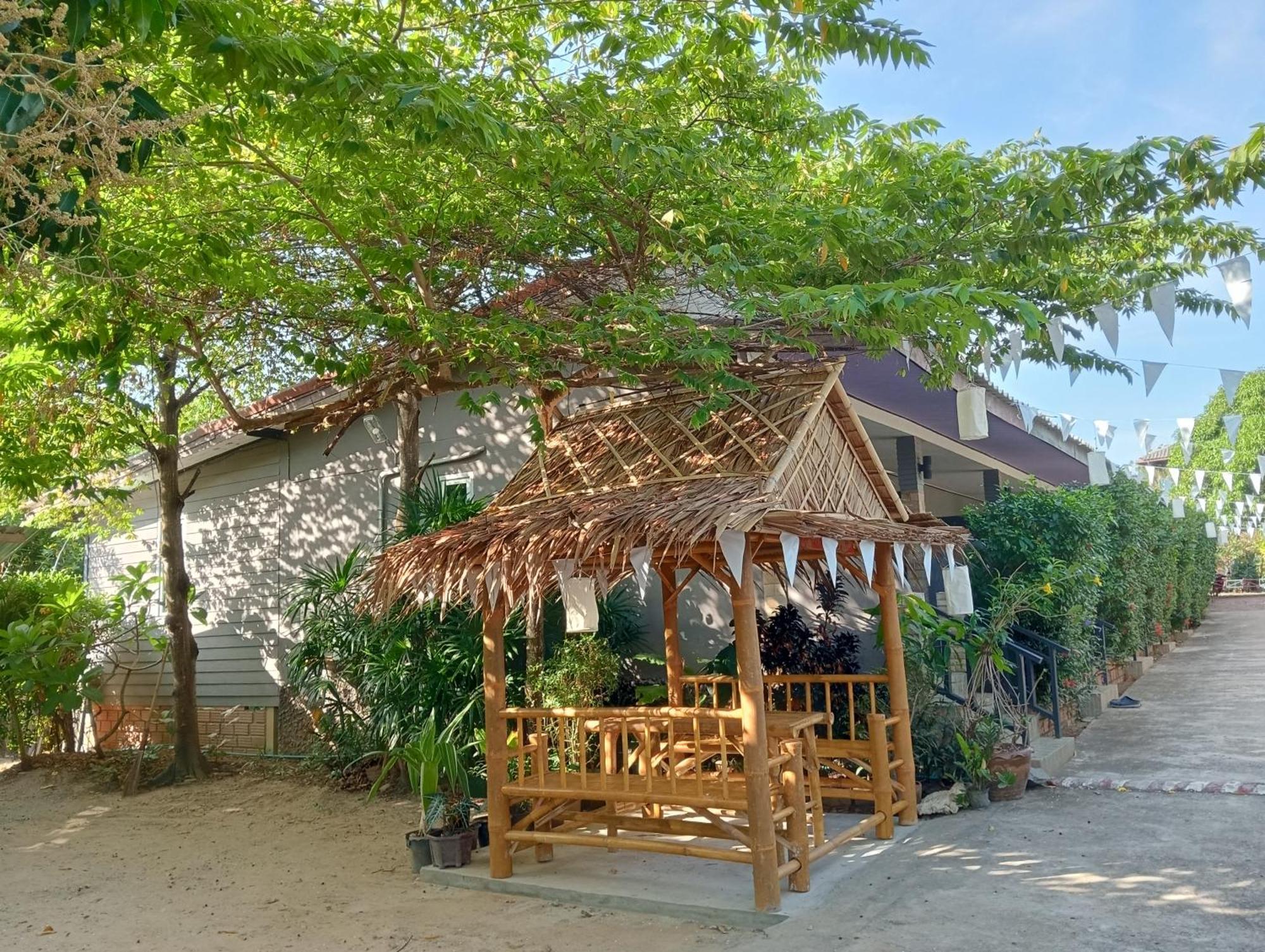 Lanta Beautiful Beach House Koh Lanta Phòng bức ảnh